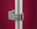 quick latch pipe hanger securing vertical pipe
